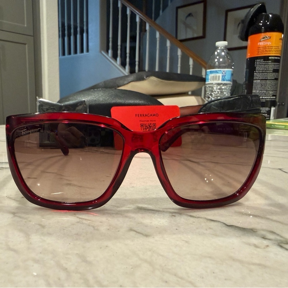 Salvatore Ferragamo SF1018S Sunglasses in Crystal Wine with Grey Gradient Lenses - Picture 13 of 16